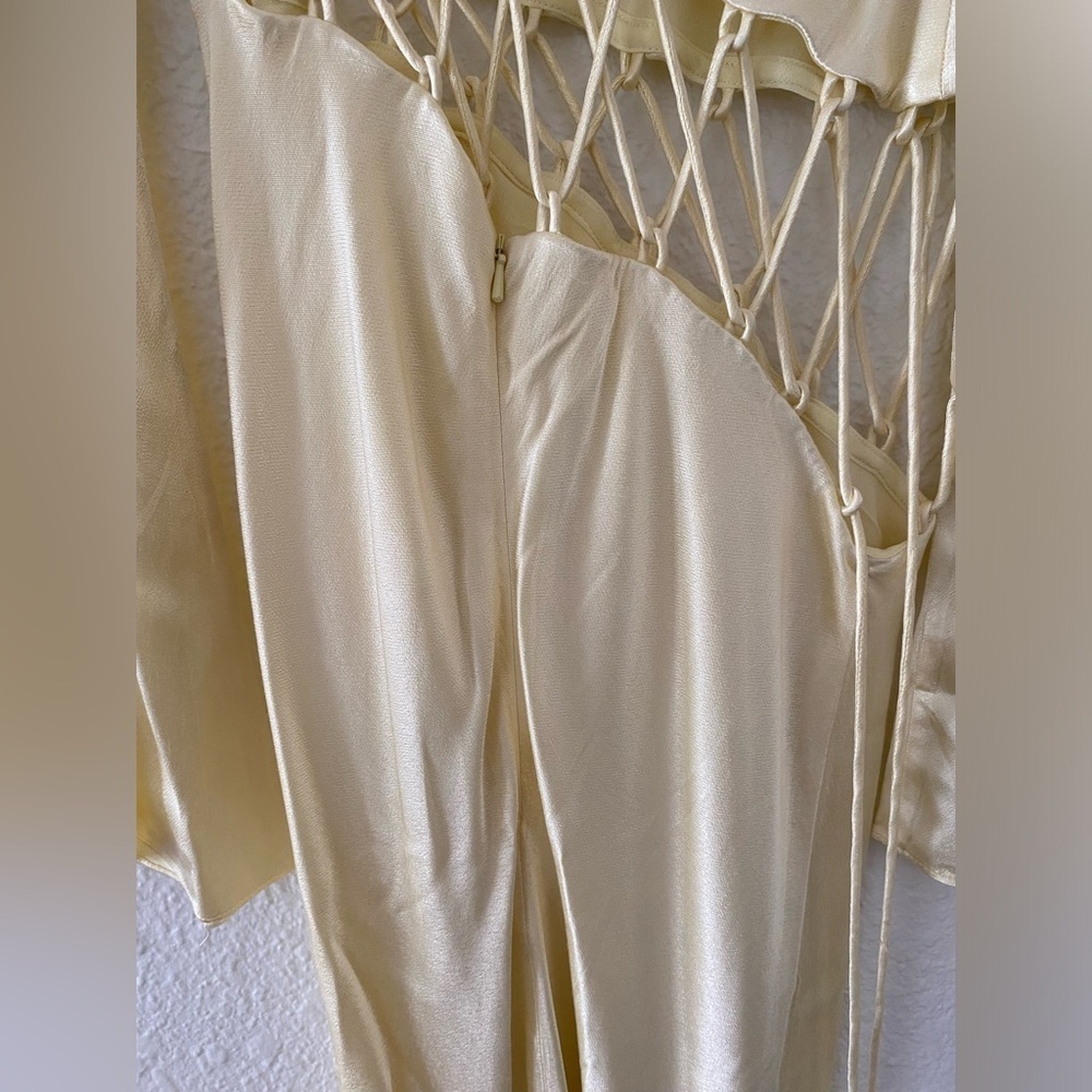 SHONA JOY BUTTER YELLOW ARIENZO ASSYMETRICAL
LONG SLEEVE GOWN MAXI DRESS SIZE 2 - Picture 10 of 14